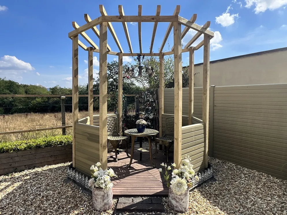 Property carousel item 33