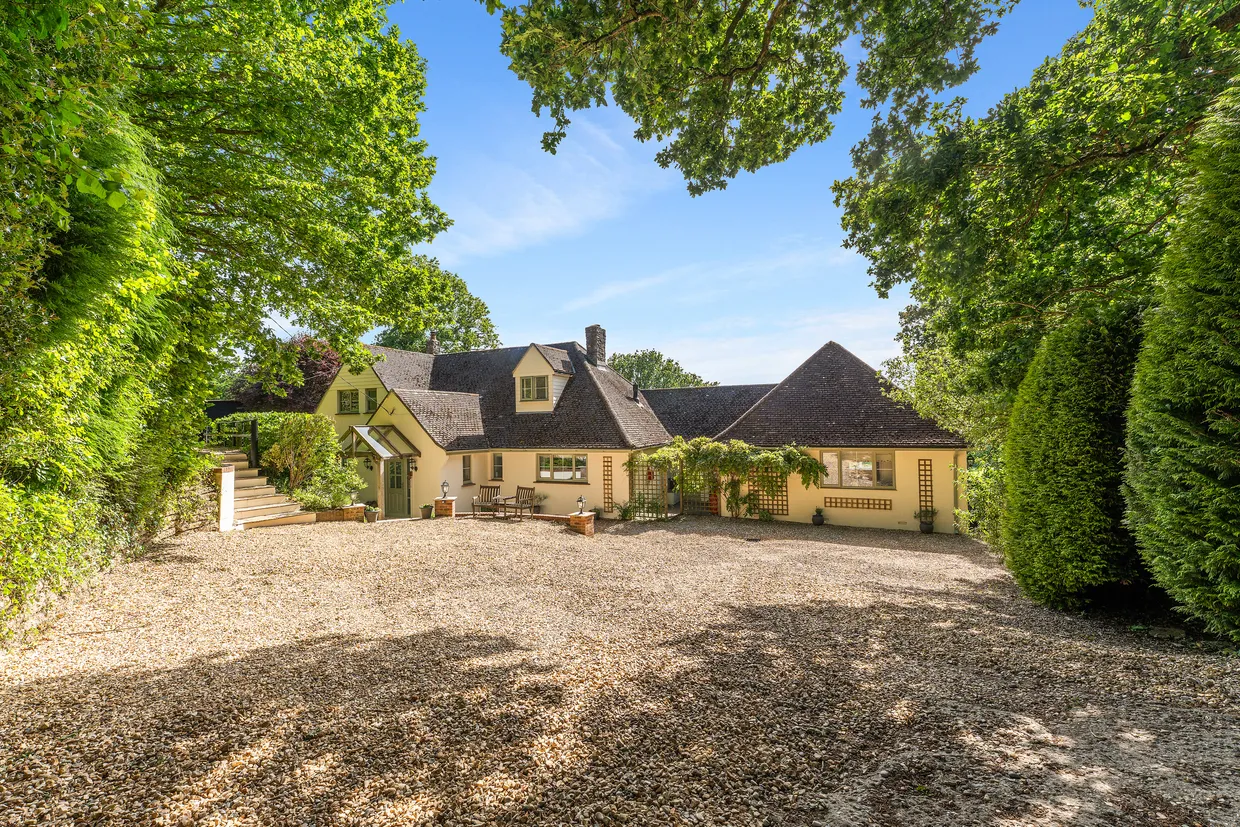 North Gorley, Fordingbridge, SP6 photo 1