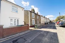 Crown Road, SUTTON