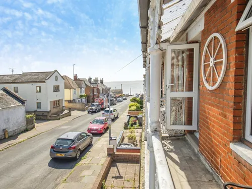 Beach Road, Harwichphoto