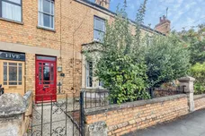 Kings Road, Stamford