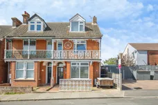 Beach Road, Harwich