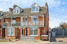 Beach Road, Harwich