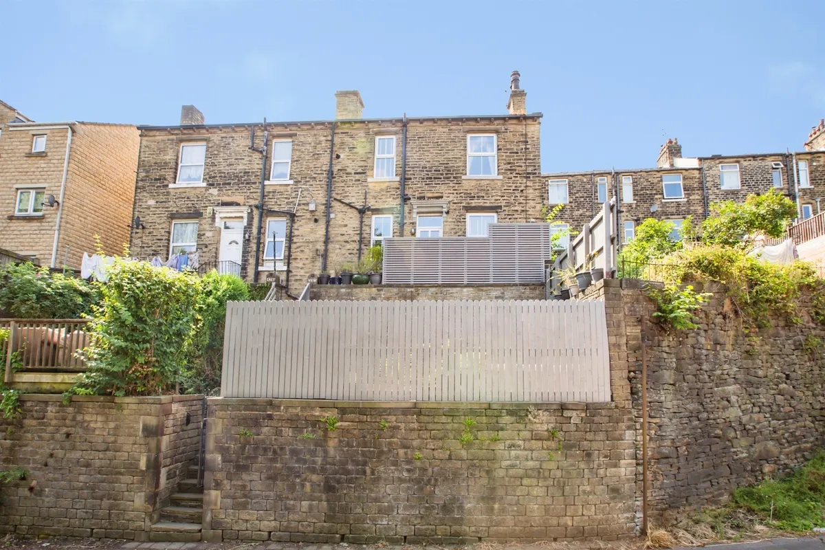 East View, SOWERBY BRIDGE