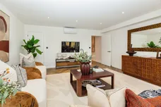 Burston Ridge Farm, Rowsham, Aylesbury
