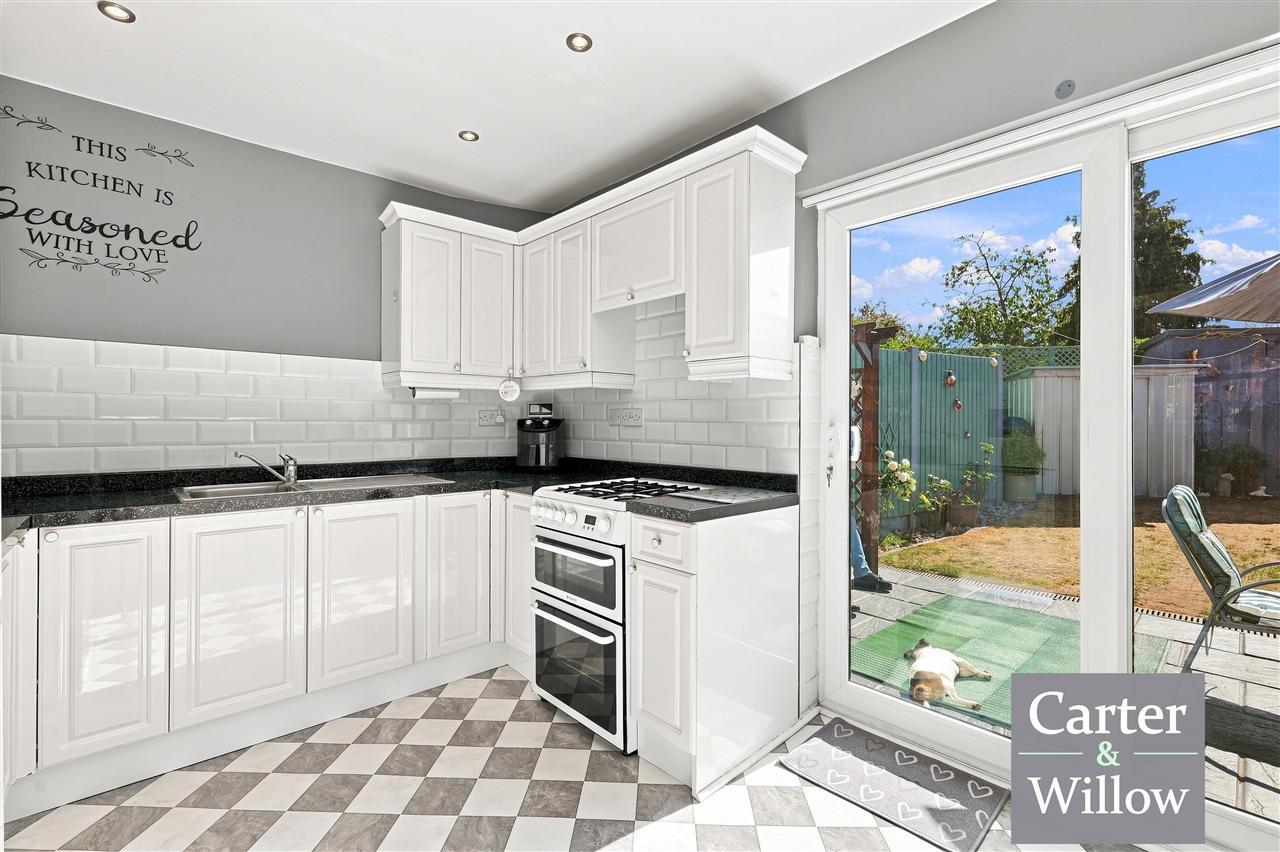 Wood Lane, Dagenham Image 8