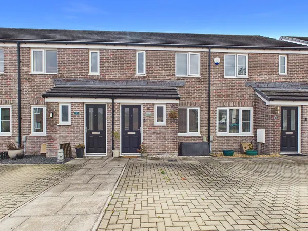 Plasnewydd Walk, Llantwit Major, CF61