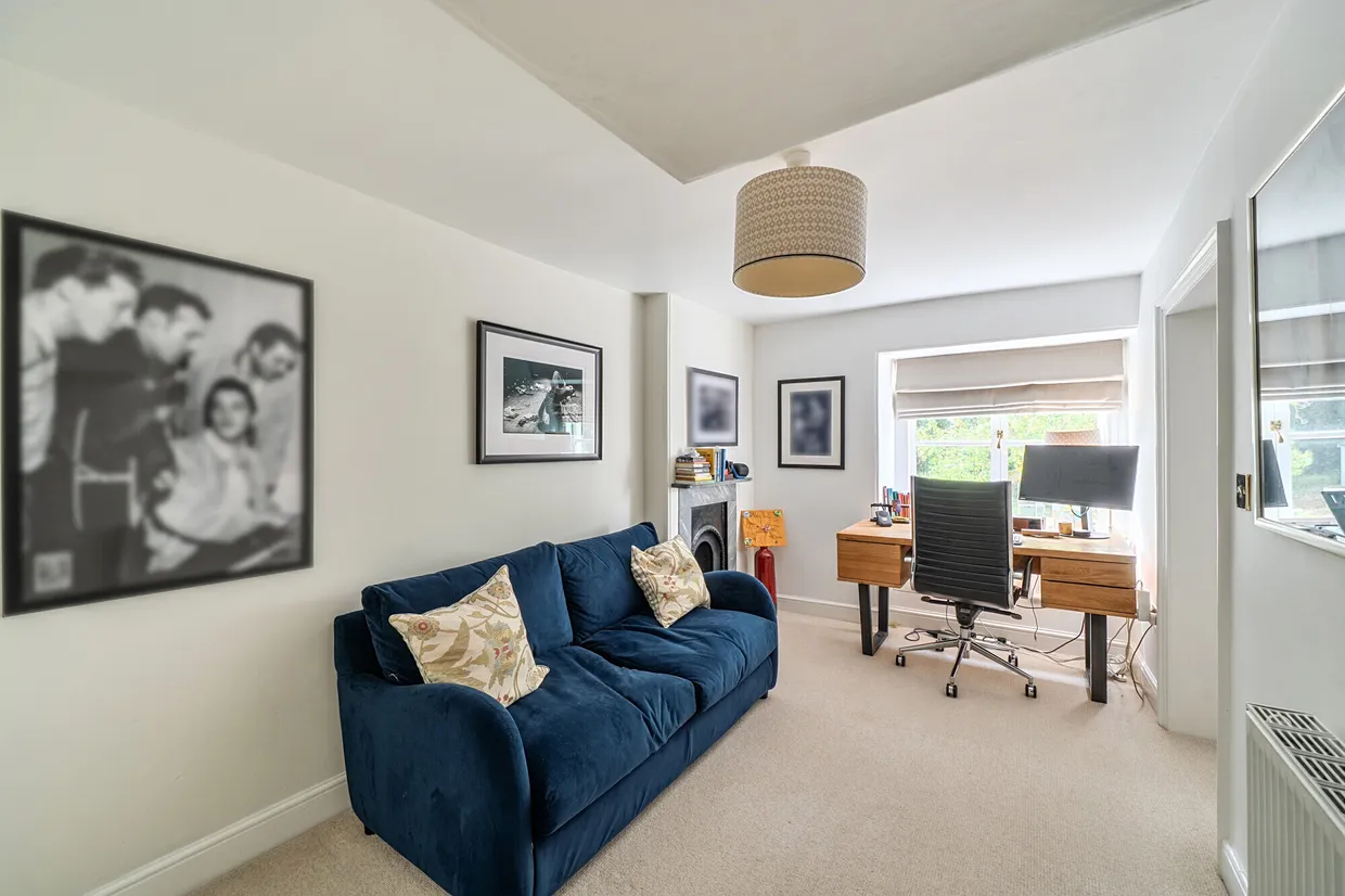 Thrupp Lane, Stroud, GL5 photo 13
