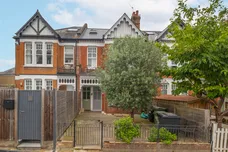 Salford Road, London, SW2 photo 2