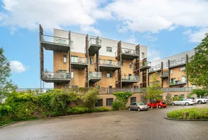 Main property image