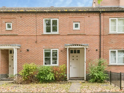 Lyndale Court, Winsfordphoto