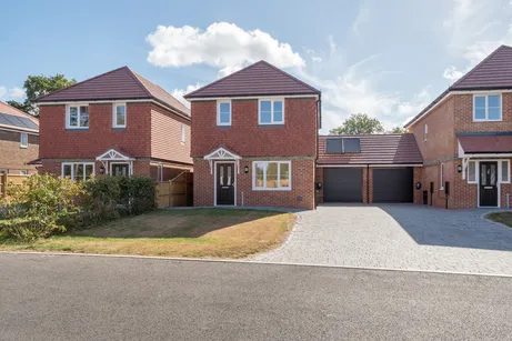 Main Road, Bosham, PO18