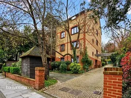 Avenue Road, Highgate photo