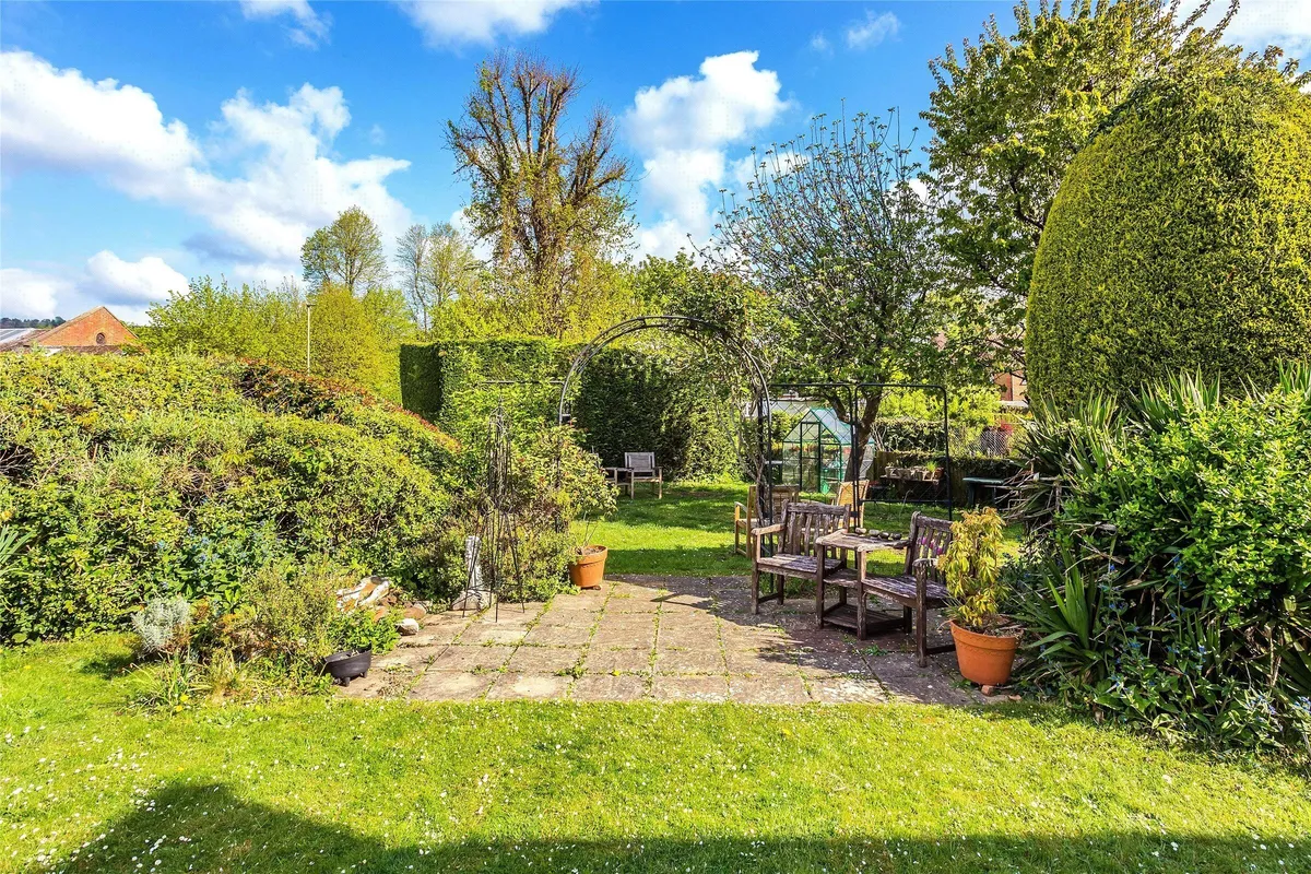 Canterbury Court, Station Road, Dorking, Surrey, RH4