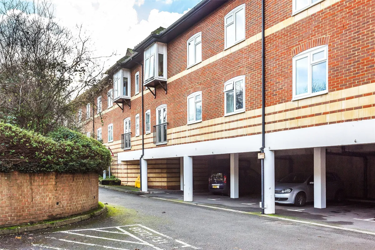 Canterbury Court, Station Road, Dorking, Surrey, RH4