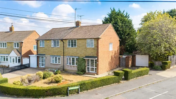 Lime Walk, Hemel Hempstead, Hertfordshire, HP3 9LN