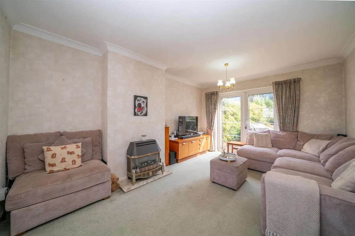 Lime Walk, Hemel Hempstead, Hertfordshire, HP3 9LN