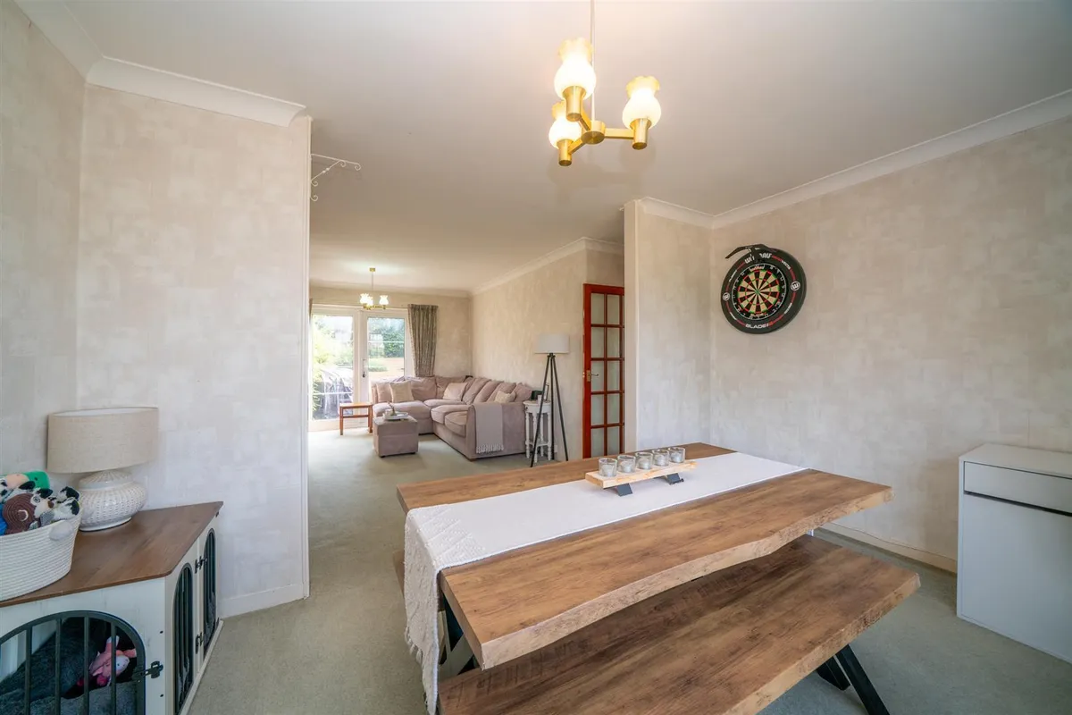 Lime Walk, Hemel Hempstead, Hertfordshire, HP3 9LN
