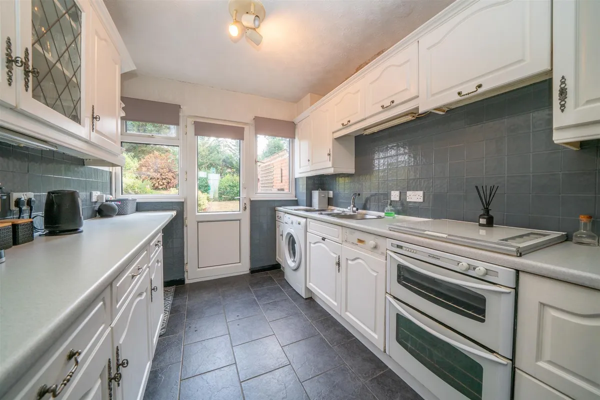 Lime Walk, Hemel Hempstead, Hertfordshire, HP3 9LN