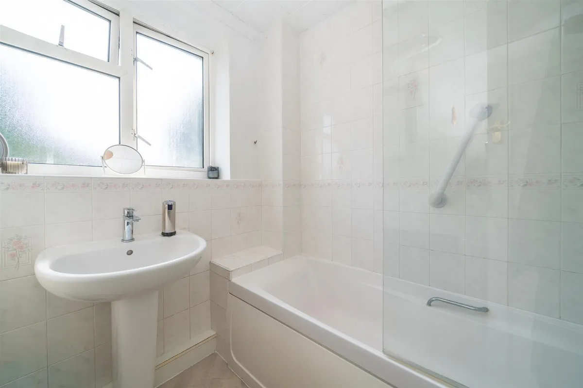 Lime Walk, Hemel Hempstead, Hertfordshire, HP3 9LN