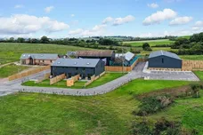 Burston Ridge Farm, Rowsham, Aylesbury