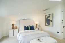 Burston Ridge Farm, Rowsham, Aylesbury