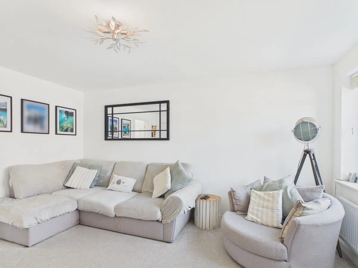 Plasnewydd Walk, Llantwit Major, CF61