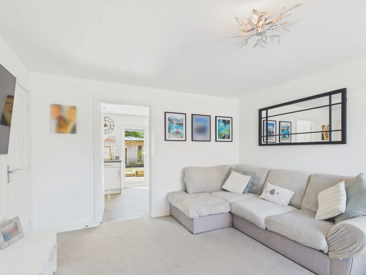 Plasnewydd Walk, Llantwit Major, CF61