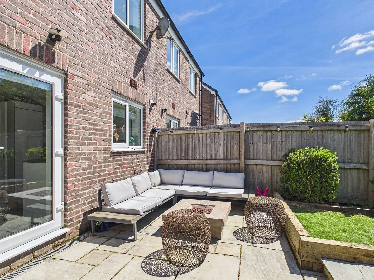 Plasnewydd Walk, Llantwit Major, CF61