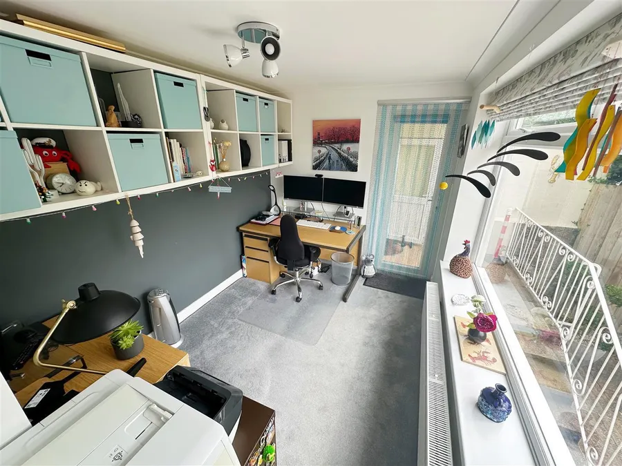 Property Image 25