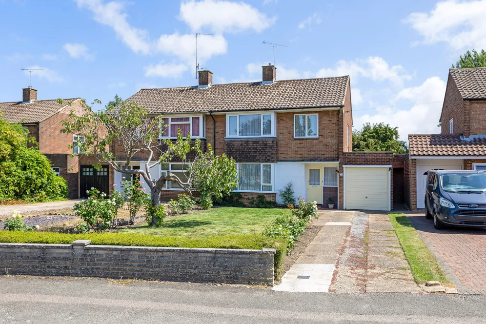 Bullhead Road, Borehamwood, WD6 photo 2
