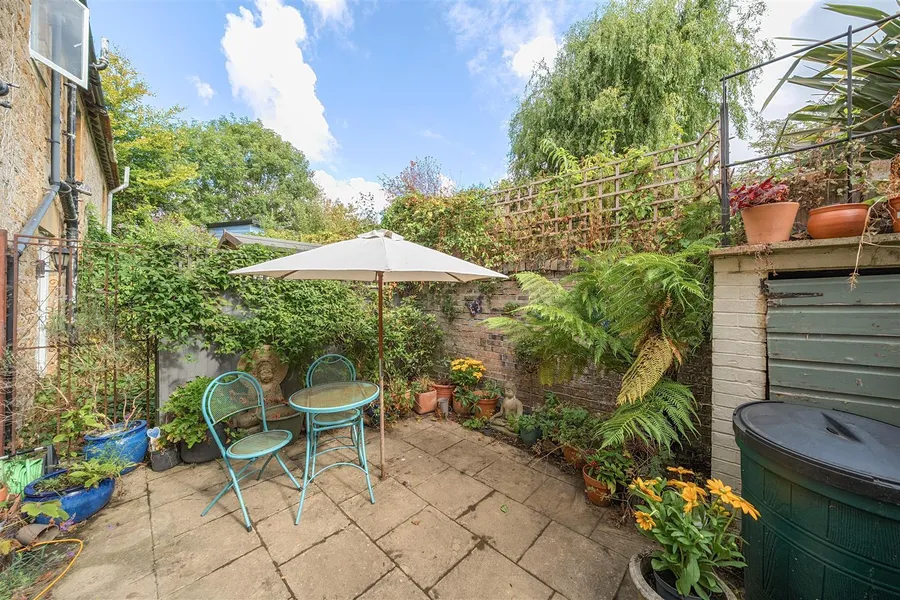 Property Image 4