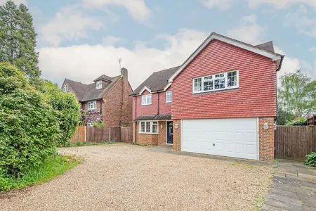 Midway, Walton-On-Thames, KT12