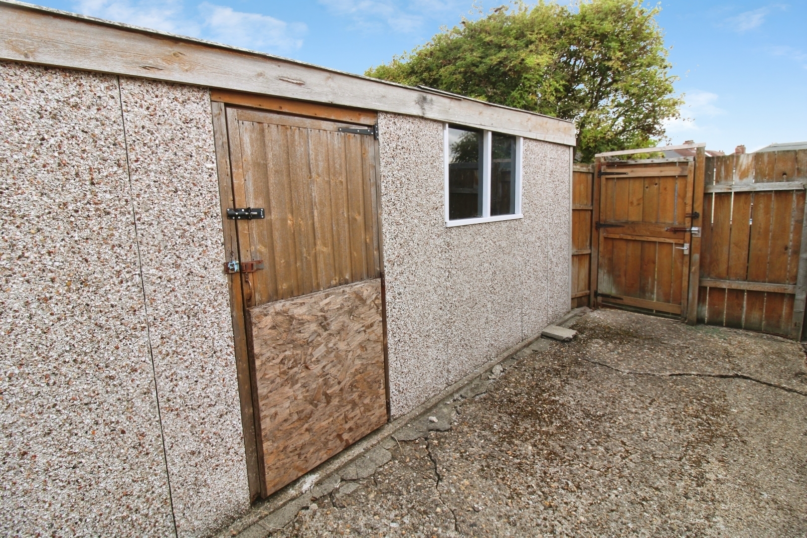 Welwyn Park Drive, Hull Image 11