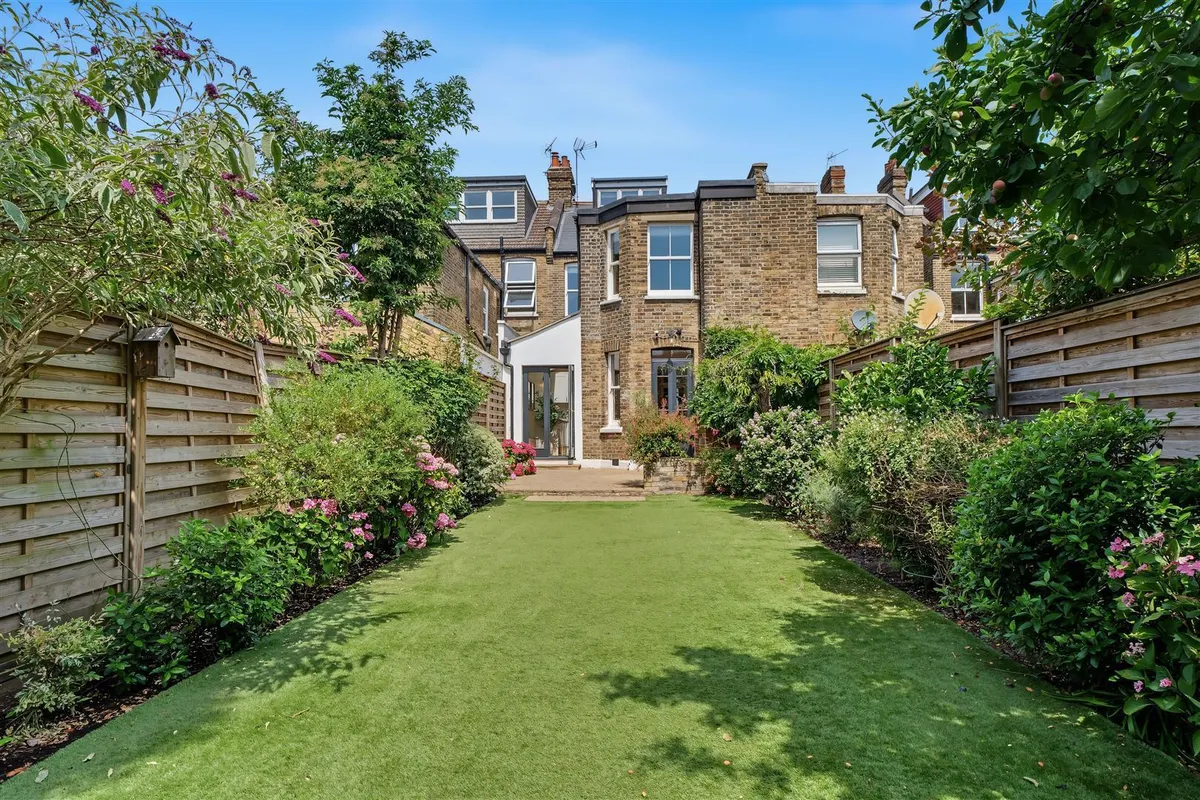 Kempe Road, London NW6