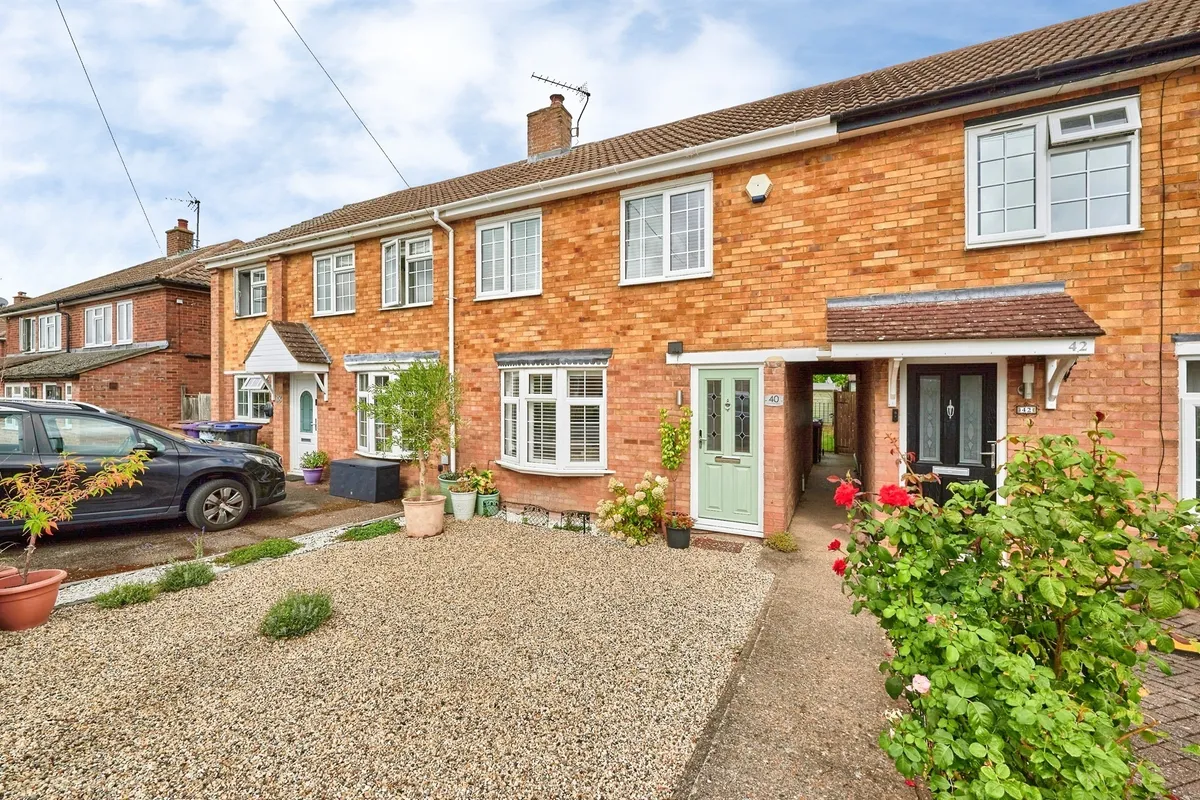 Hawthorn Way, Royston