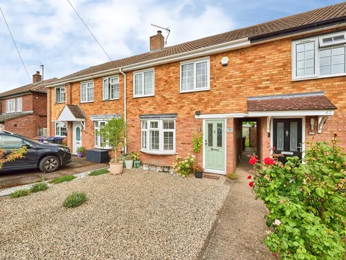 Hawthorn Way, Roystonphoto