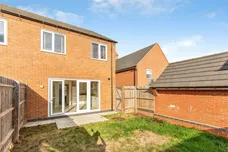 Sapphire Street, Irthlingborough