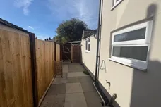 Newton Road, Rushden