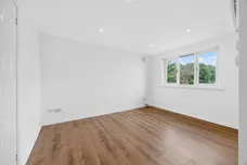 Kirtle Drive, Renfrew