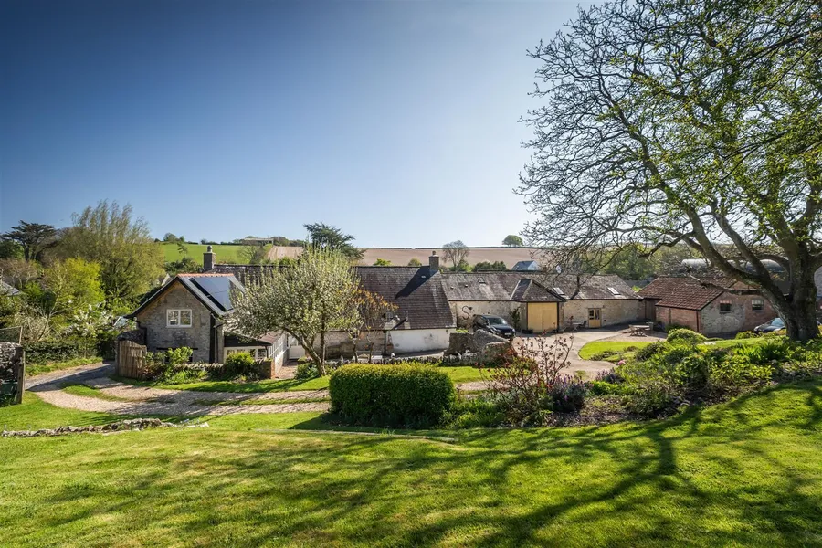 Property Image 32