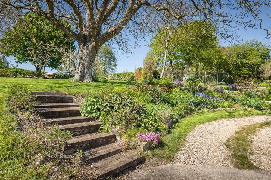 Property Image 37