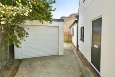 Rowner Lane, Gosport