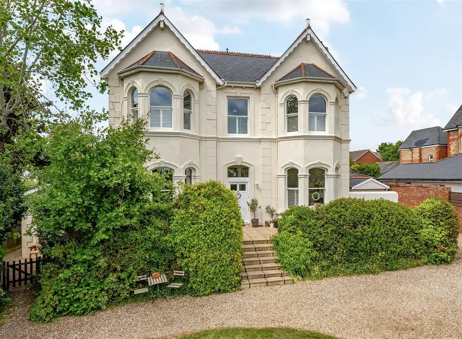Property Image 32
