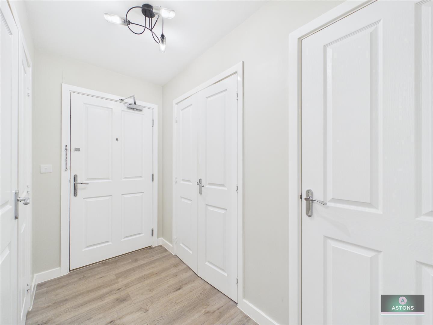 Sangster Close, Crawley Image 10