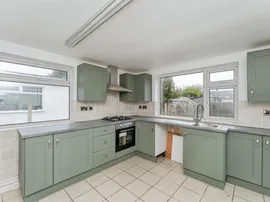 Leyland Drive, Saltney Ferry, Chester thumb 2