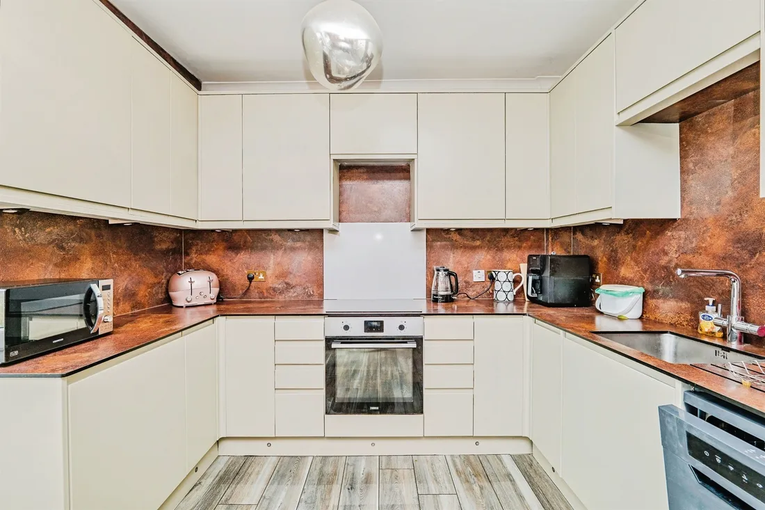 Property photo 6