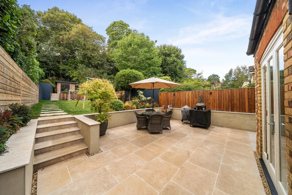 Haddon Road, Chorleywood, WD3 photo 2