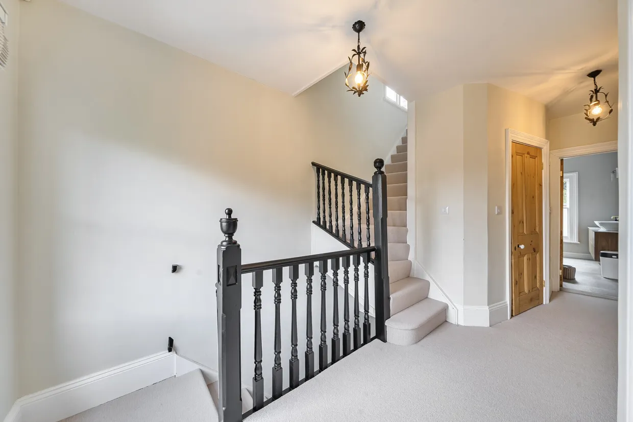 Haddon Road, Chorleywood, WD3 photo 10