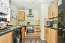 Twickenham Close, Swindon